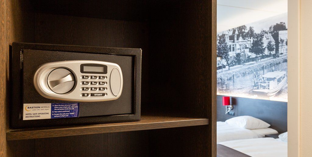 Bastion Haarlem Velsen Hotel 3*